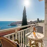 Apartments Banje Beach